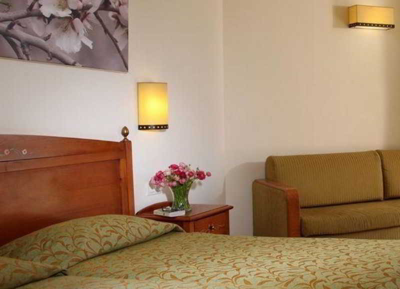Nir Etzion Resort Ein Hod Bagian luar foto